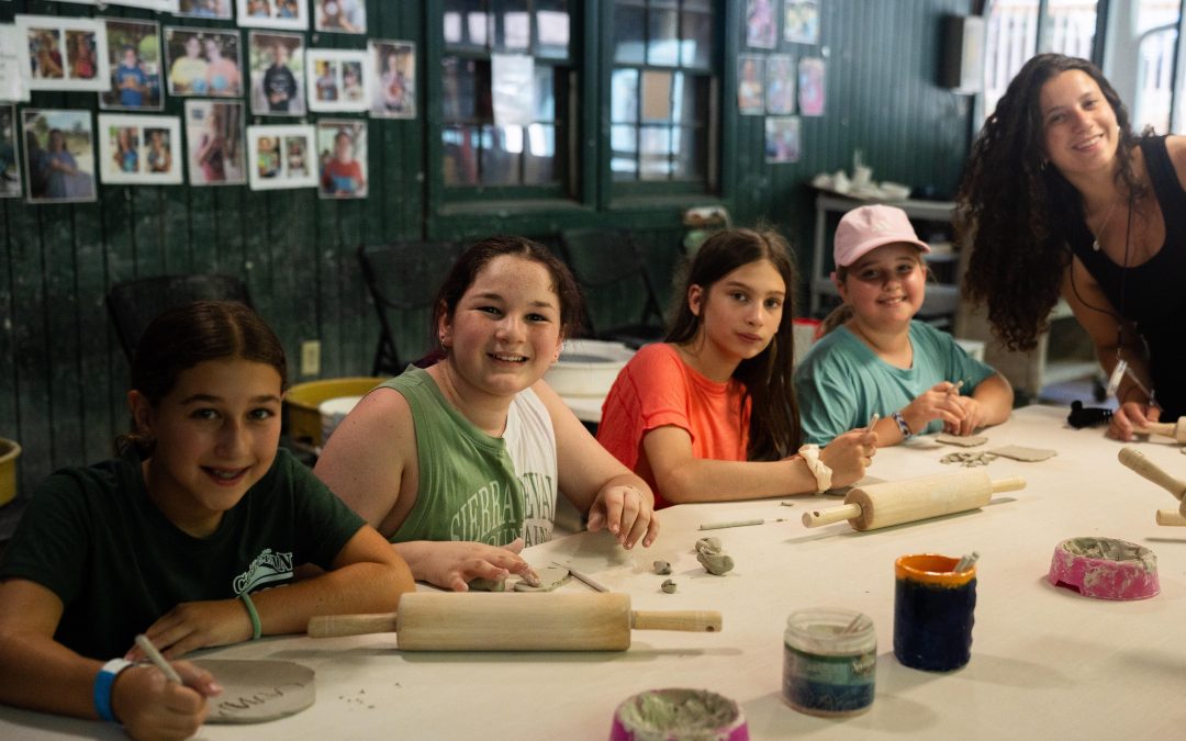 Creativity in Every Corner – Omanut Week at Coleman