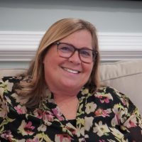 Lauren Gordon (SHE/HER)